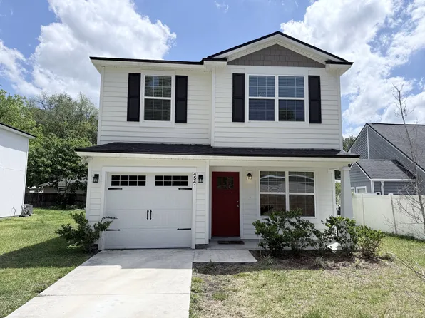 4541 Cambria St, Jacksonville, FL 32207