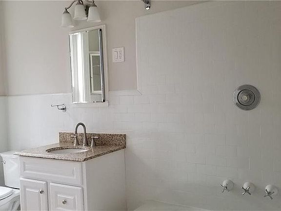 4th image of 172 Summer St Floor 2
