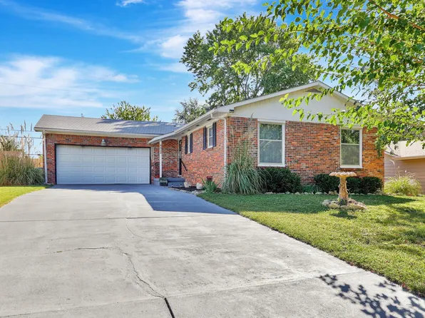 4412 N Edgemoor St, Wichita, KS 67220