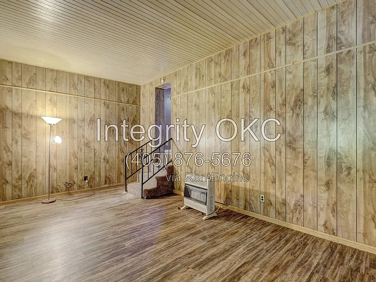 1713 N Page Ave — Photo 24