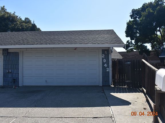 2nd image of 2940-42 Milroy Ct #2942