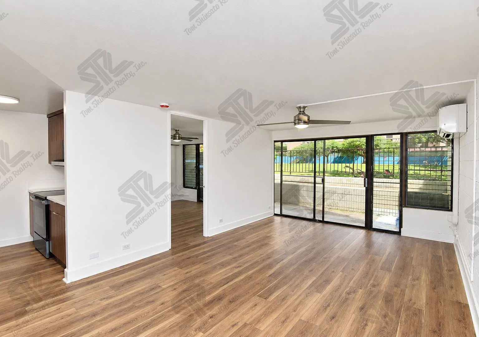 Newly Renovated | 2 Parking Stalls | Pet Friendly — Photo 2