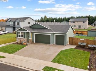 255 Walnut St, Mount Angel, OR 97362