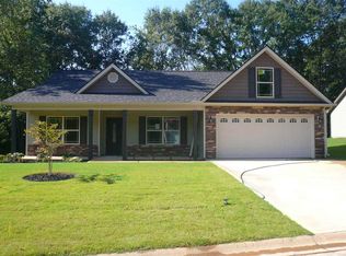 200 Heritage Creek Dr, Boiling Springs, SC 29316