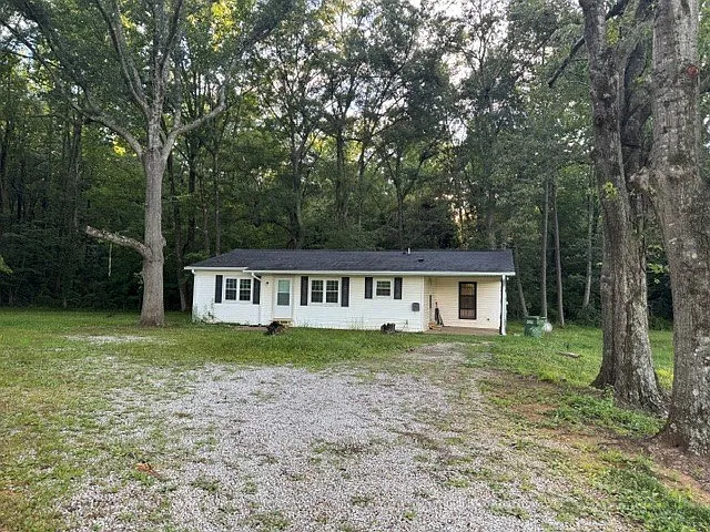1029 County Road 121 — Photo 1