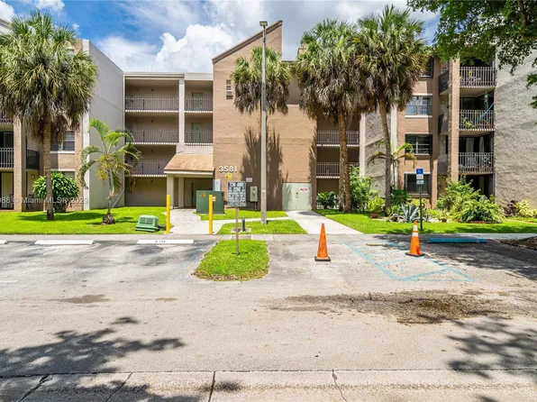 3581 SW 117th Ave #5-203, Miami, FL 33175