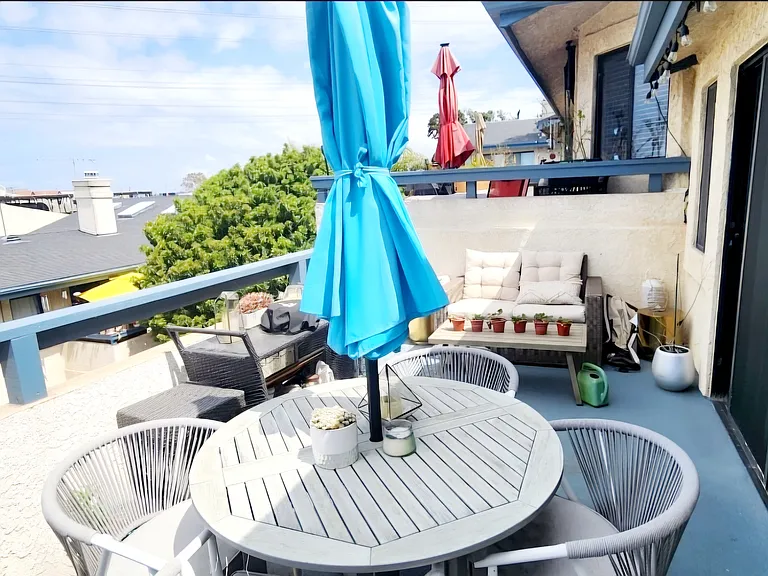 830 N Juanita Ave #4 — Photo 4