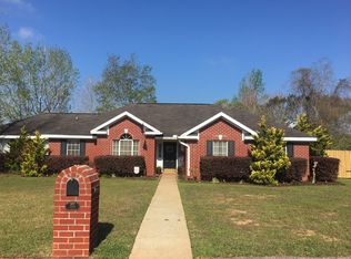1320 Colonial Hills Dr, Mobile, AL 36695