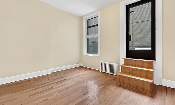 Rented by Compass | media 8