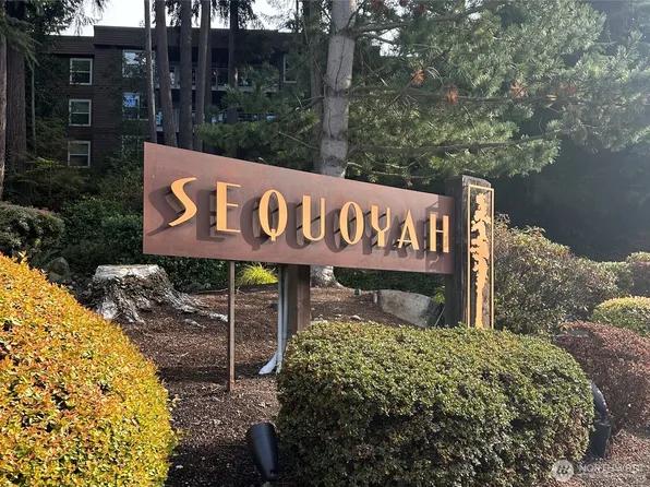 22910 90th Avenue W #E207, Edmonds, WA 98026