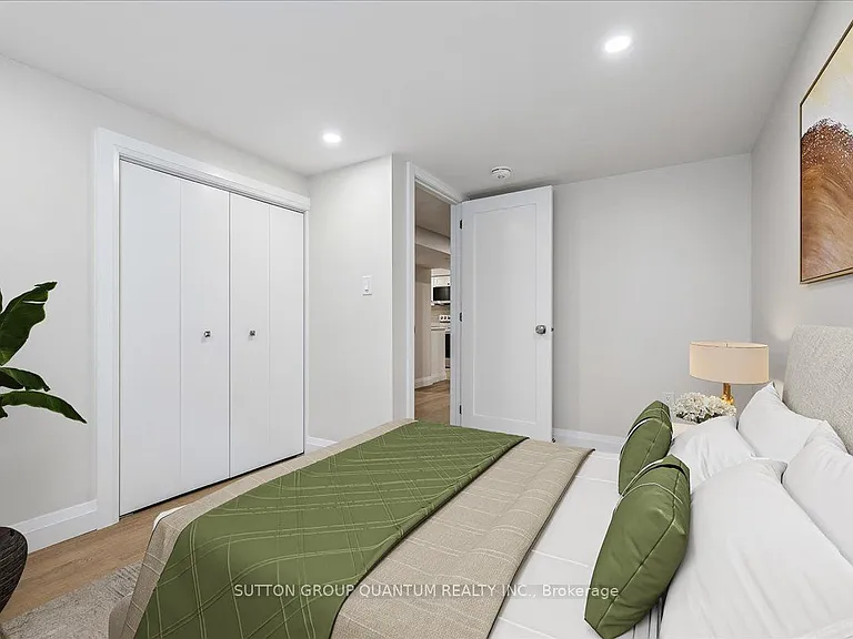 18 Pleasant Ave #2 — Photo 15