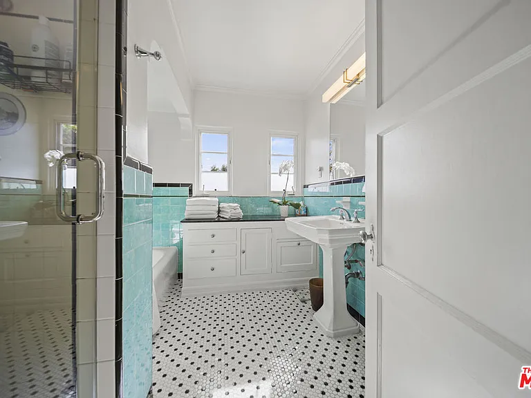 837 N Harper Ave — Photo 27