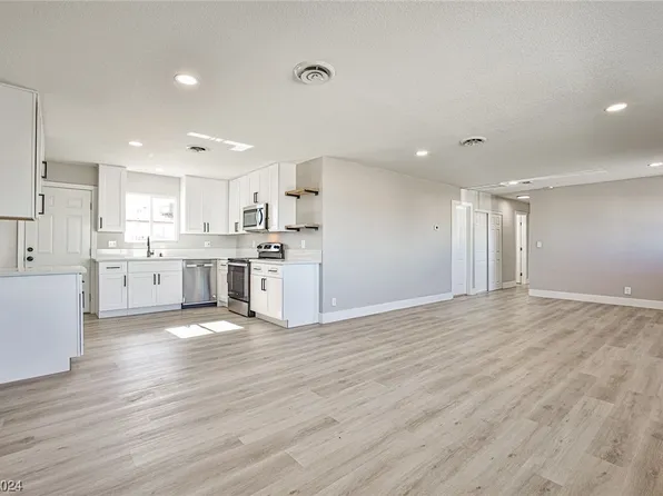 174 Fullerton Ave, Henderson, NV 89015