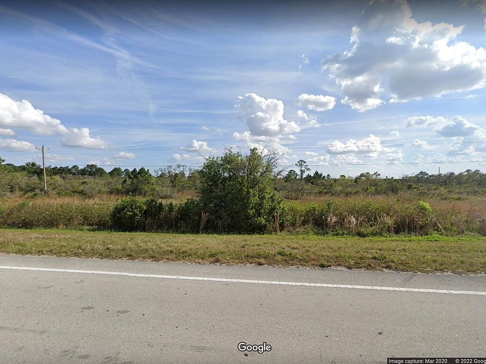 2nd image of 475 State Road 70 E