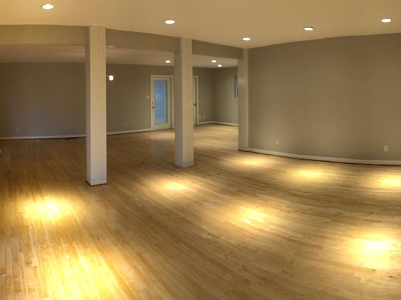 3rd image of 15 Cedar Hill Cir