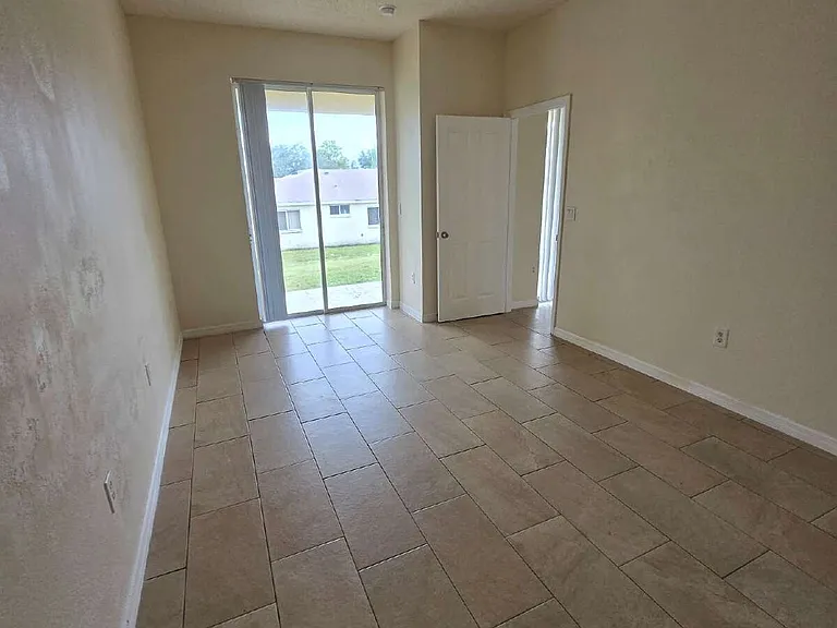 13130 Odham St — Photo 7