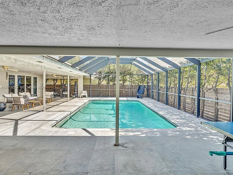 840 S Southlake Dr — Photo 51