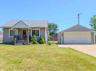 22488 Piper Ave, Eastpointe, MI 48021