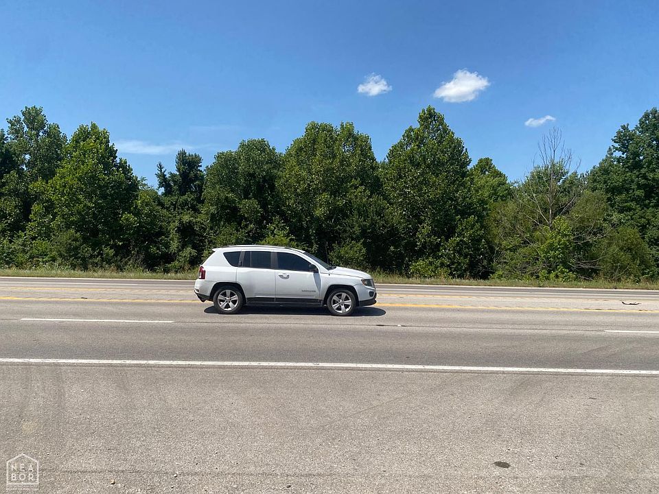 2nd image of 9586 Highway 63 N