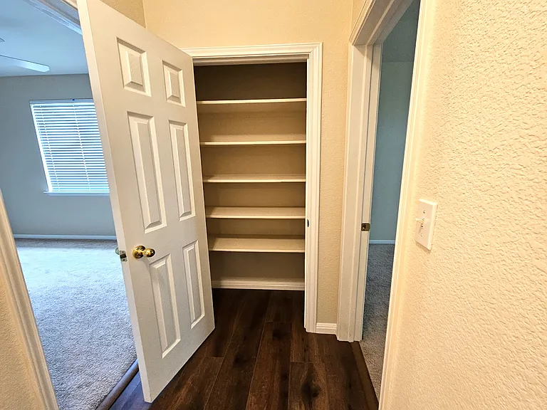 1008 Laurel Glen Blvd — Photo 8