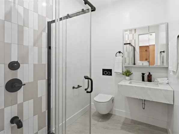 357 Leonard Street image 5 of 11