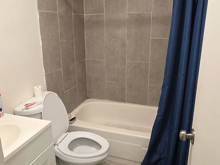 2816 Harlem Ave — Photo 5