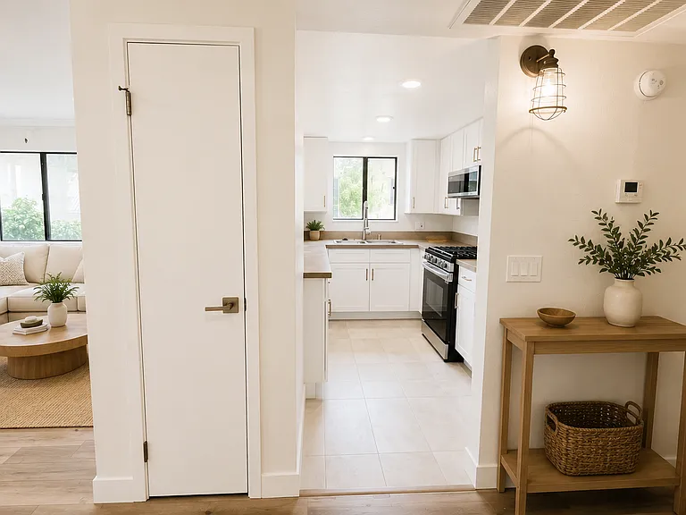 4720 S Slauson Ave #1 — Photo 5