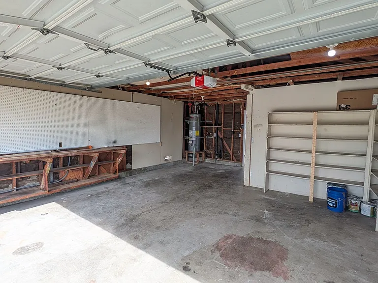 3221 Lemon Ln — Photo 29