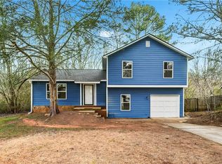 4900 Bayside Ct, Stone Mountain, GA 30088