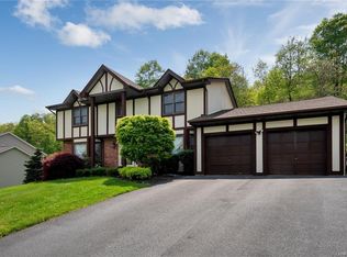 81 Jefferson St, Highland Mills, NY 10930