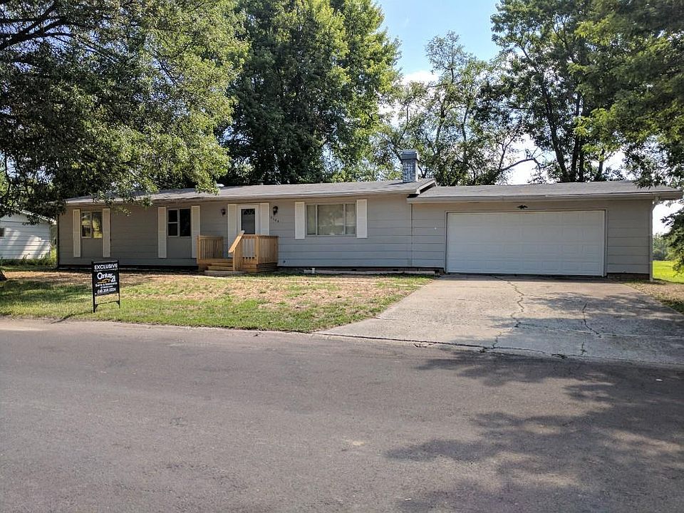 1st image of 2104 Park Ln