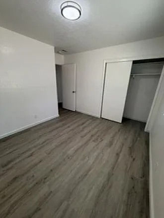 5081 Smith Rd #C — Photo 11