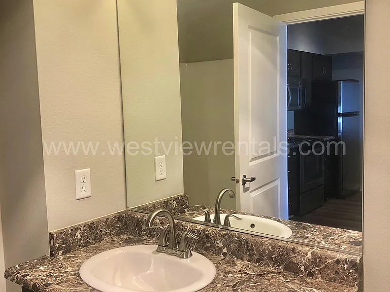 1010 Railroad Ave — Photo 182