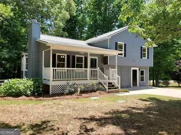 195 Baggett Cir, Dallas, GA 30157