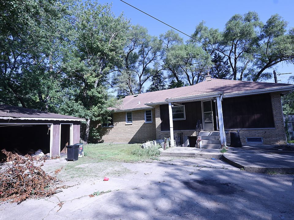 2nd image of 1765 Glenwood Lansing Rd