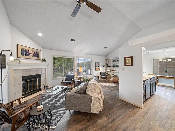 5th image of 12309 Charlotte St