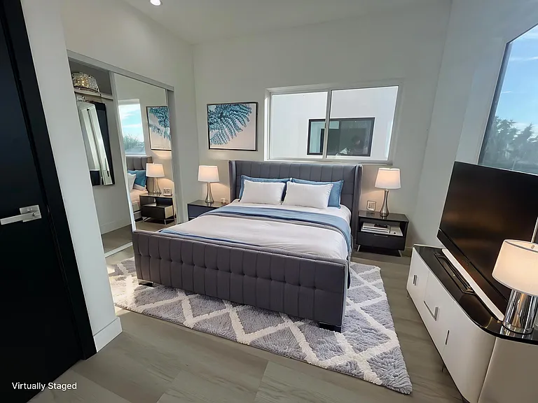 4900 Lennox Blvd #1 — Photo 11
