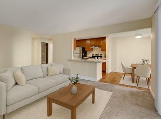 Adagio, Bellevue, WA 98007