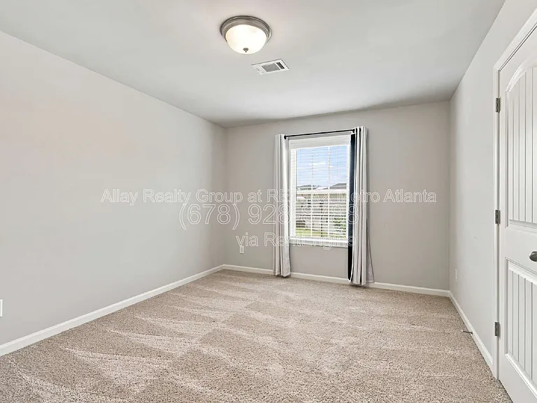 3397 Wolf Cub Cir — Photo 23