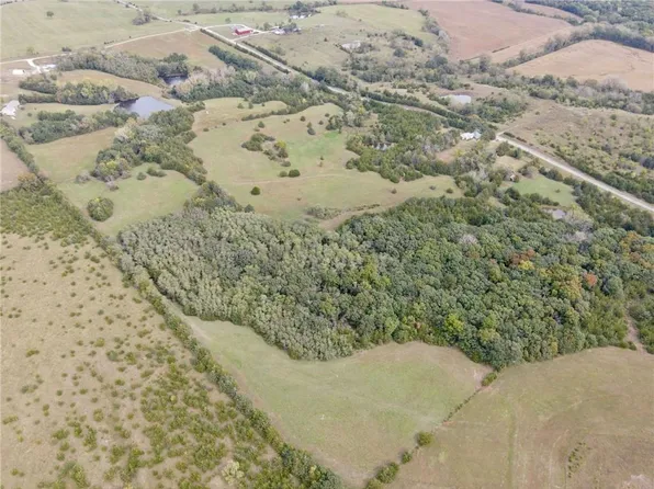 12321 W State Highway Yy Hwy, Eagleville, MO 64442