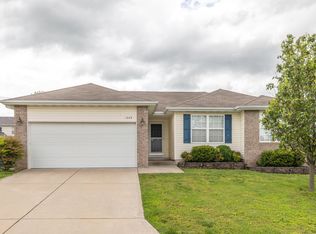 1209 S 14th St, Ozark, MO 65721