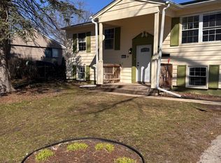 139 E Rose St, Glenwood, IL 60425