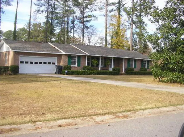 1904 Robin Cir, Milledgeville, GA 31061