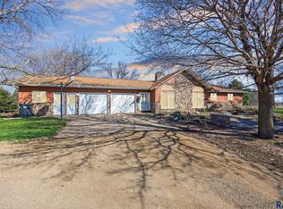 43496 264th St, Bridgewater, SD 57319