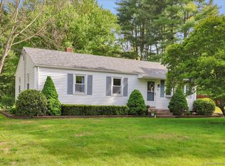 27 Fairlawn Rd, Glastonbury, CT 06033