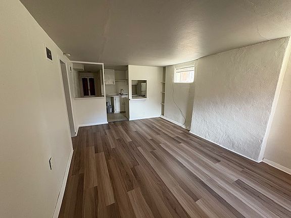 2nd image of 844 N Clarkson St