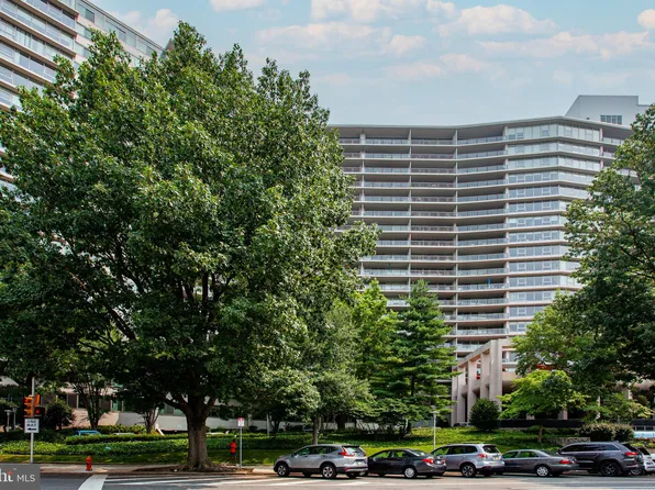 2401 Pennsylvania Ave APT 2C43, Philadelphia, PA 19130