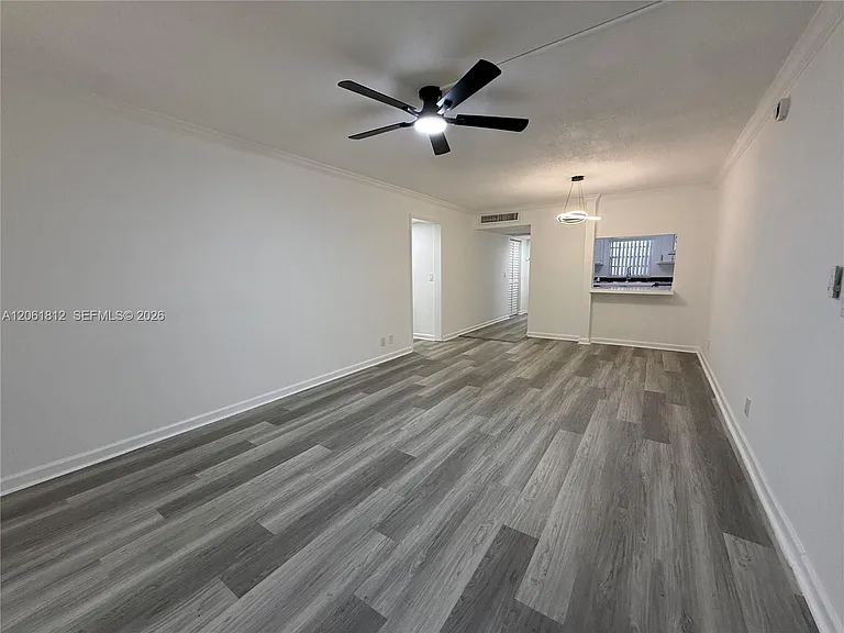 9440 Live Oak Pl #102 — Photo 6