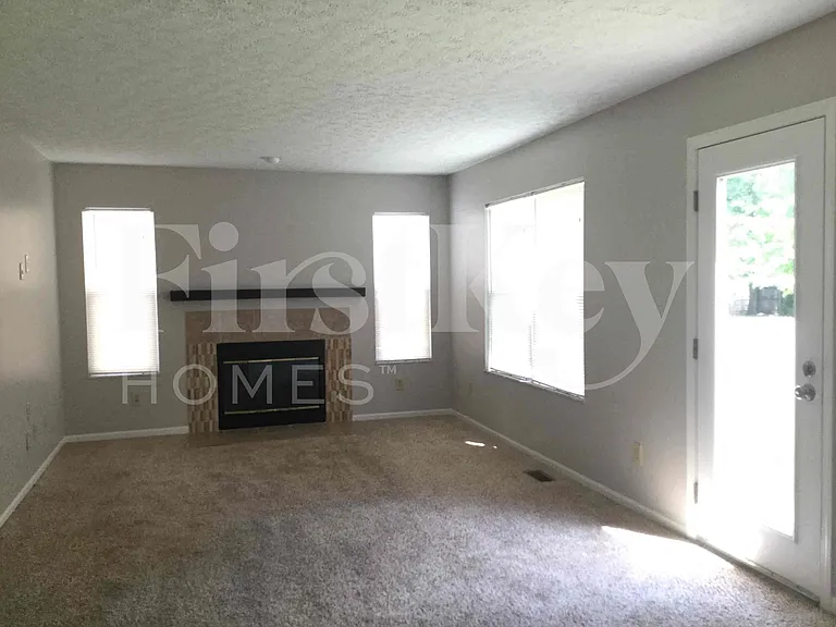 7249 Bennell Dr — Photo 11