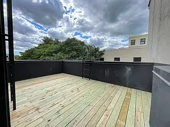 Rented by Easy Street Properties